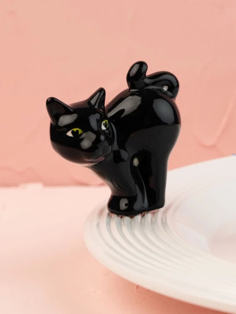scaredy cat- Nora Fleming mini